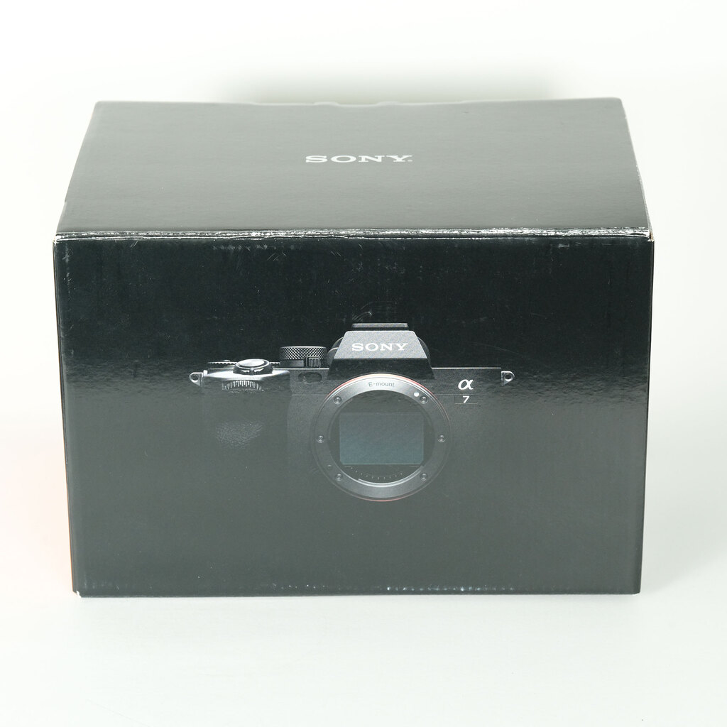 SONY α7 IV(ILCE-7M4) SONY α7 IV(ILCE-7M4)