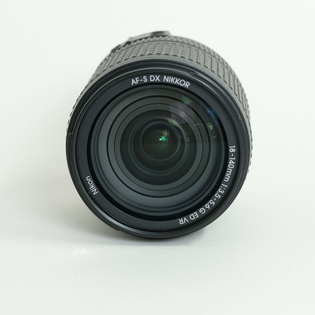 Nikon AF-S DX NIKKOR 18-140mm F3.5-5.6G ED VR