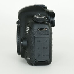 Canon EOS 5D Mark III Canon EOS 5D Mark III