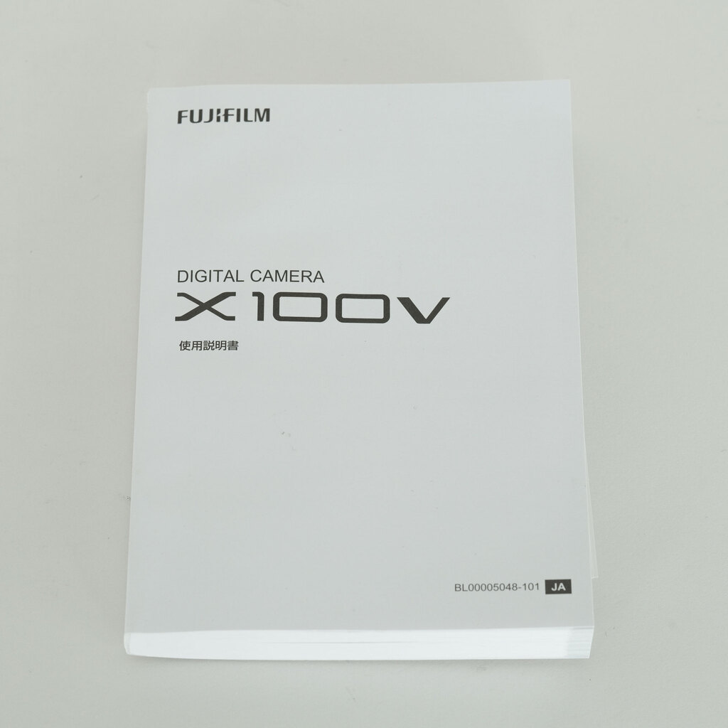 FUJIFILM X100V シルバー