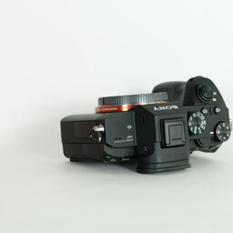 SONY α7 III（ILCE-7M3）