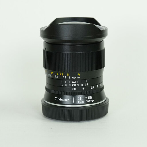 銘匠光学 TTArtisan 11mm F2.8 Fisheye (キヤノンRF用)