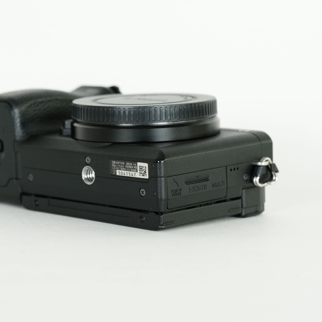 SONY α6400（ILCE-6400）