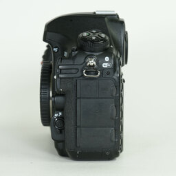 Nikon D850