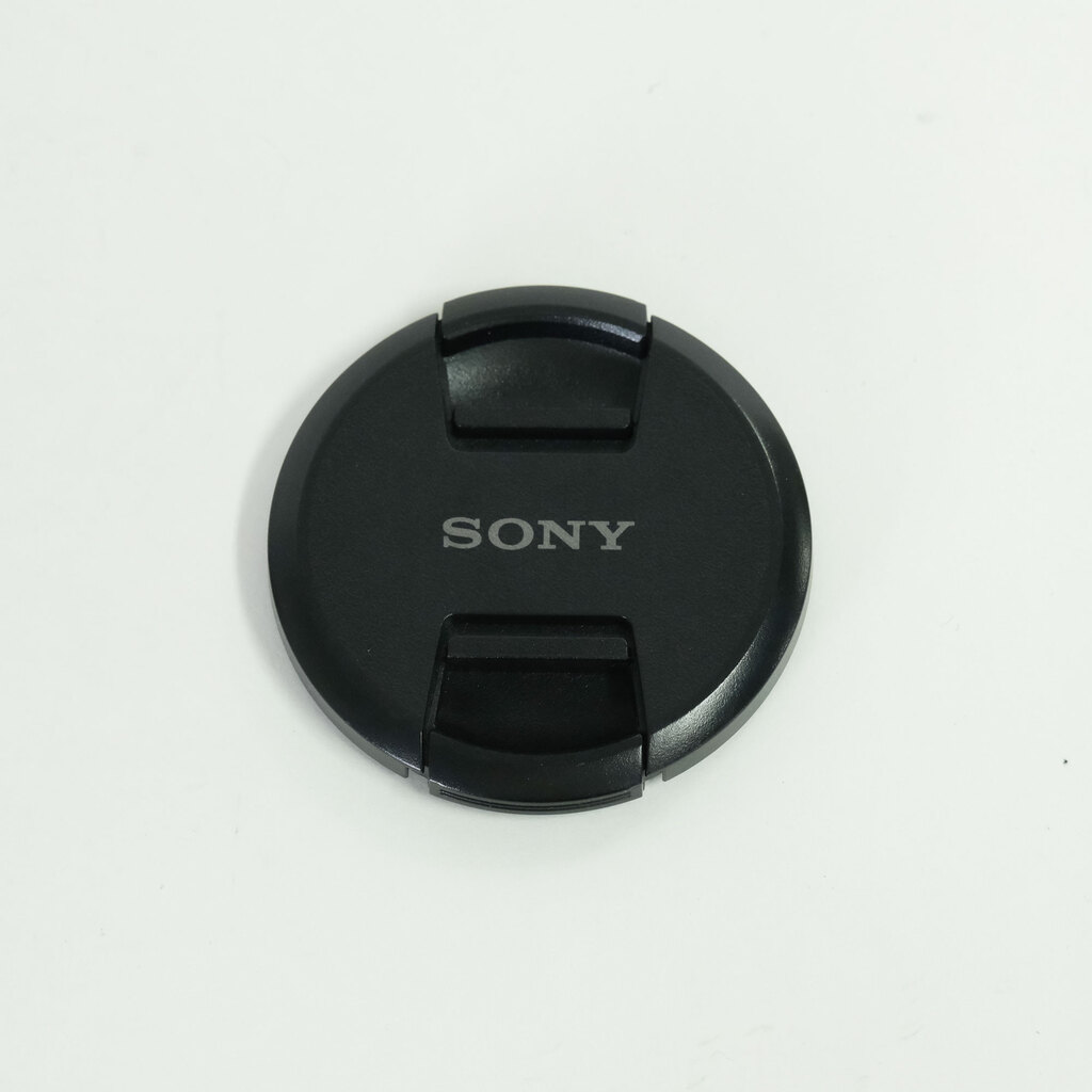 SONY FE 24-240mm F3.5-6.3 OSS SEL24240
