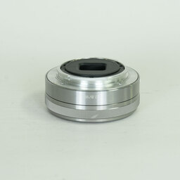 SONY E 16mm F2.8 SEL16F28