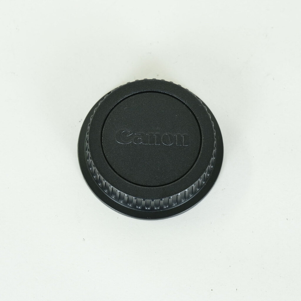 Canon EF100mm F2.8Lマクロ IS USM