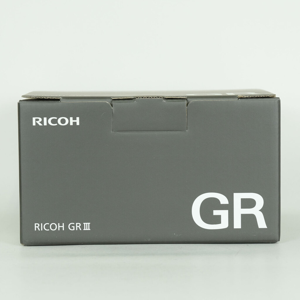 RICOH GR III