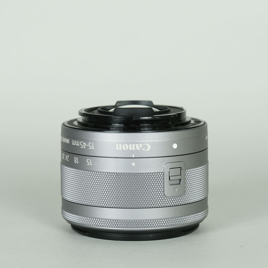 Canon EF-M15-45mm F3.5-6.3 IS STM Canon EF-M15-45mm F3.5-6.3 IS STM
