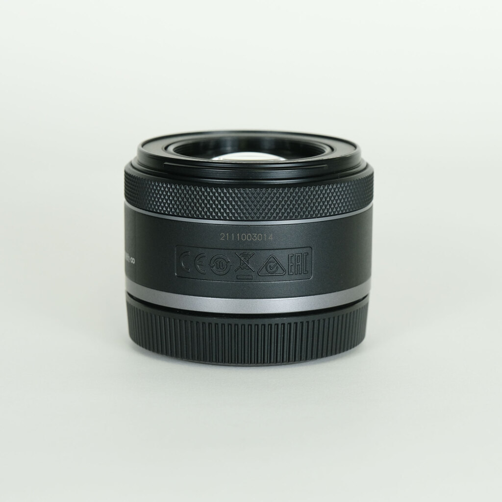 Canon RF50mm F1.8 STM