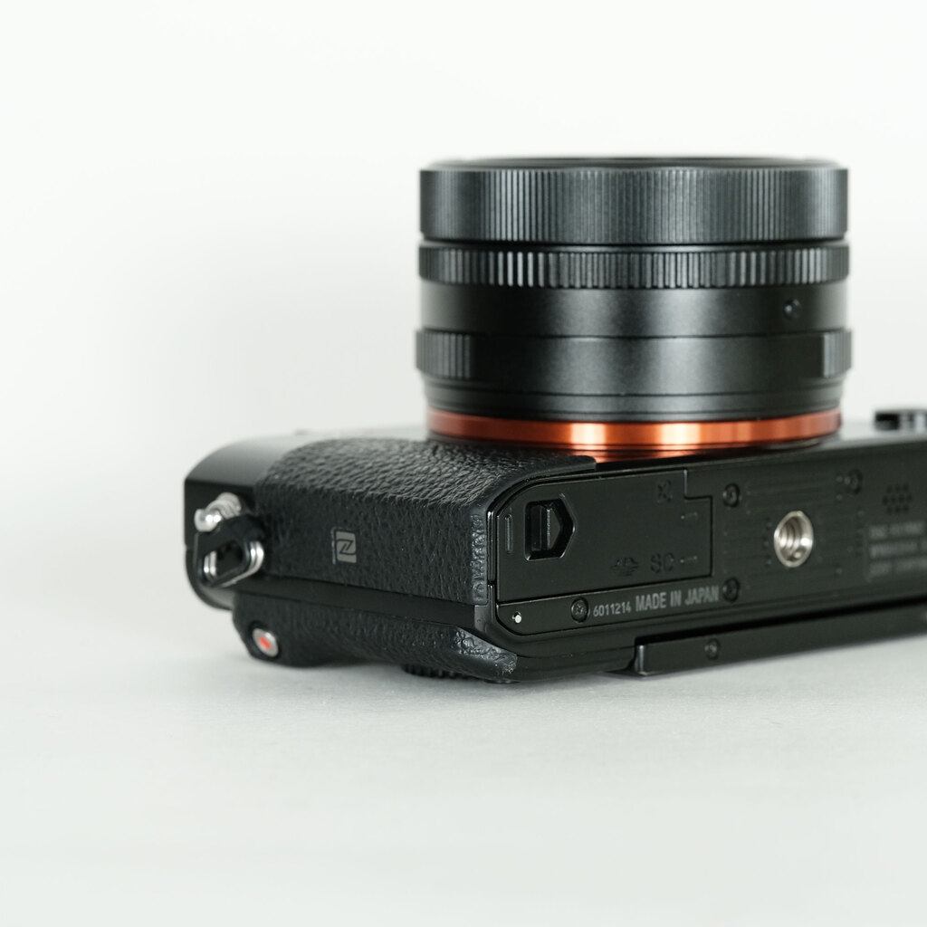 SONY Cyber-shot DSC-RX1RM2