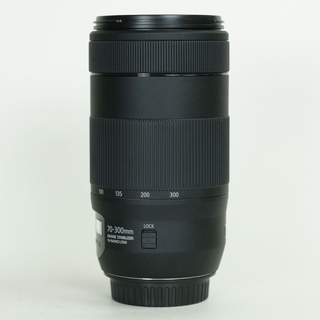 Canon EF70-300mm F4-5.6 IS II USM Canon EF70-300mm F4-5.6 IS II USM
