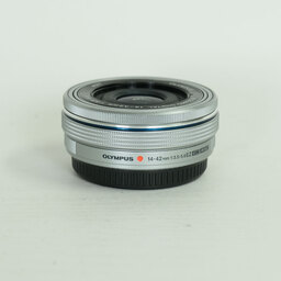 OLYMPUS M.ZUIKO DIGITAL ED 14-42mm F3.5-5.6 EZ シルバー