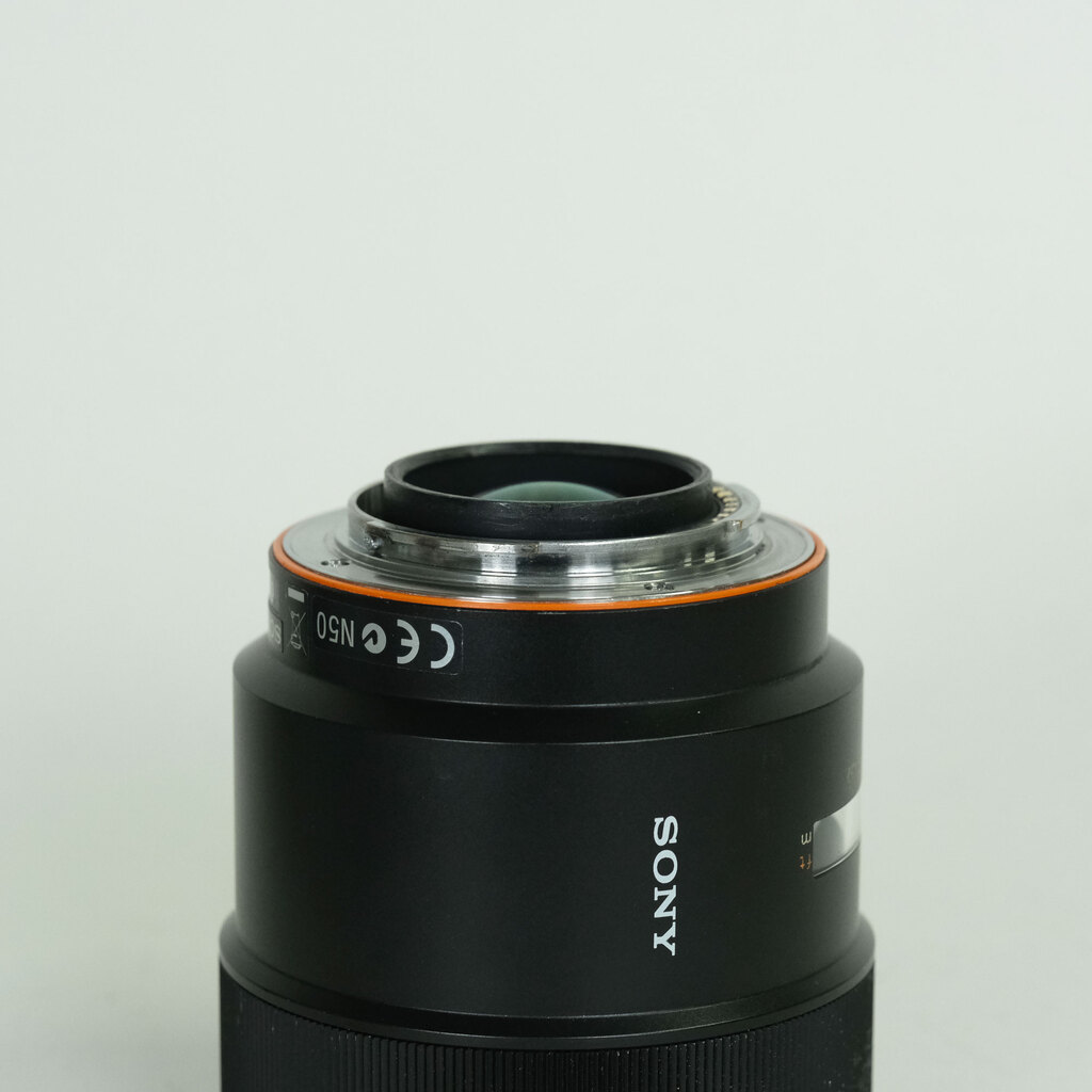 SONY Distagon T* 24mm F2 ZA SSM SAL24F20Z