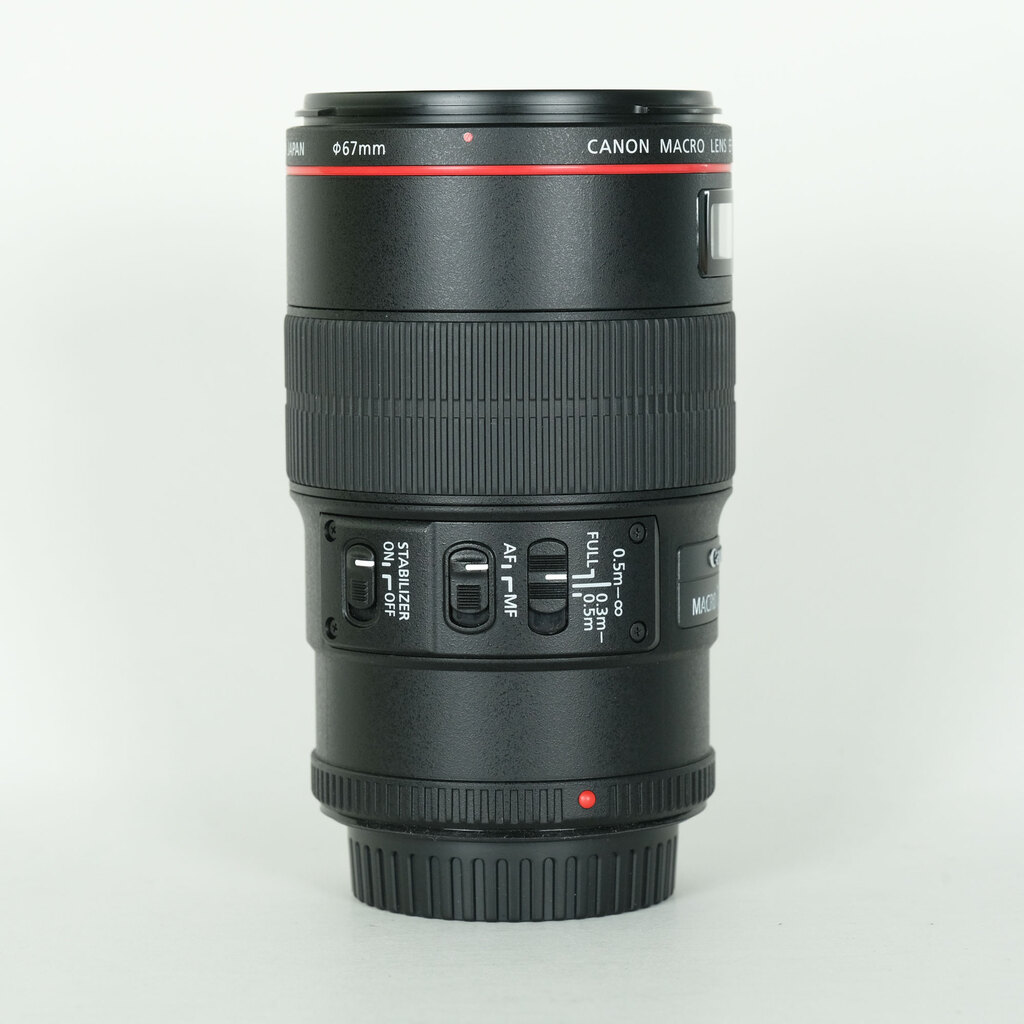 Canon EF100mm F2.8L�}�N�� IS USM