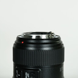 Canon EF24-105mm F4L IS II USM Canon EF24-105mm F4L IS II USM