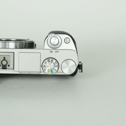 SONY α6000(ILCE-6000) SONY α6000(ILCE-6000)