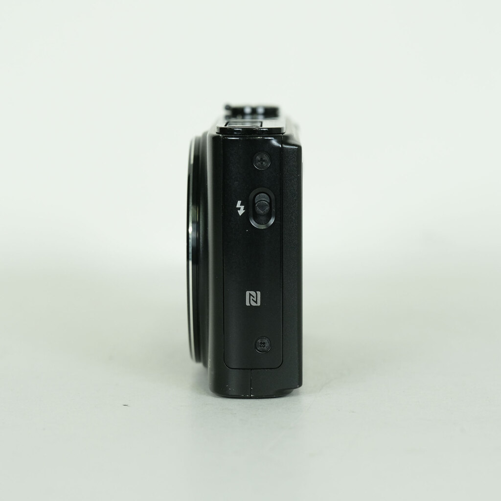 Canon PowerShot SX610 HS ブラック