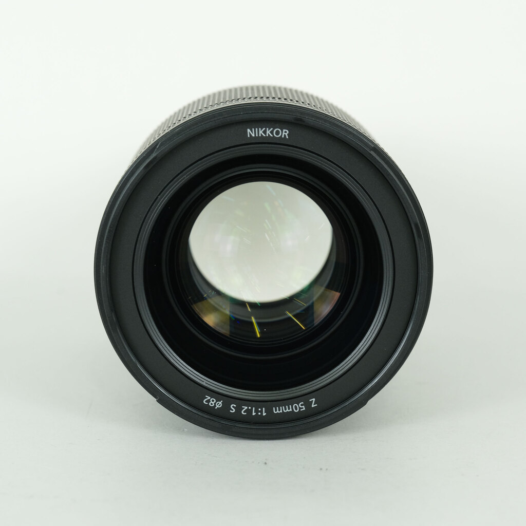 ［かず］Nikon NIKKOR Z 50mm f/1.2 S 中古美品 Nikon NIKKOR Z 50mm f/1.2 Sの出品 | ONE SCENE（ワンシーン）