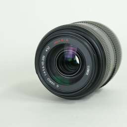 Panasonic LUMIX G VARIO 45-200mm F4.0-F5.6 MEGA O.I.S. H-FS045200