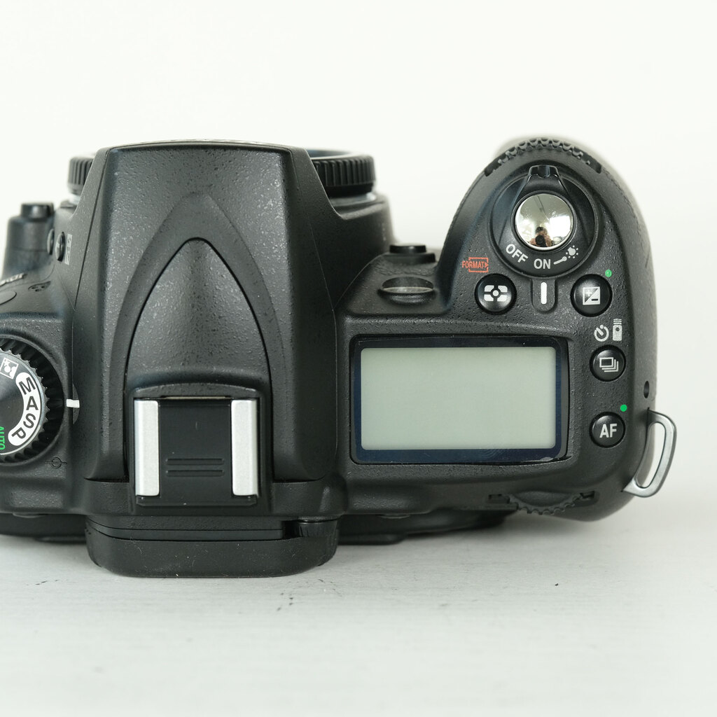 Nikon D90 ボディの出品 | ONE SCENE（ワンシーン）