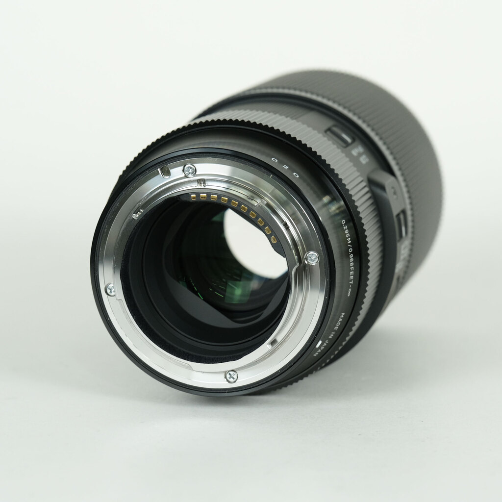 SIGMA 105mm F2.8 DG DN Macro｜Art [ソニーE用]の出品 | ONE SCENE