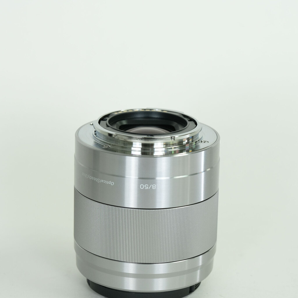 SONY E 50mm F1.8 OSS SEL50F18 SONY E 50mm F1.8 OSS SEL50F18