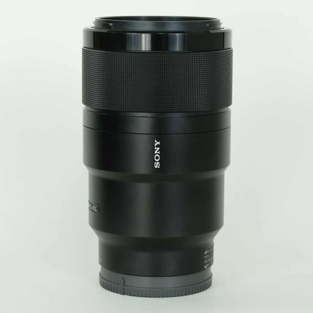 SONY FE 90mm F2.8 Macro G OSS SEL90M28G