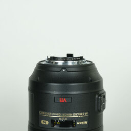 Nikon AF-S VR Micro-Nikkor 105mm f/2.8G IF-ED