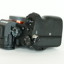 SONY α7 III(ILCE-7M3) SONY α7 III(ILCE-7M3)