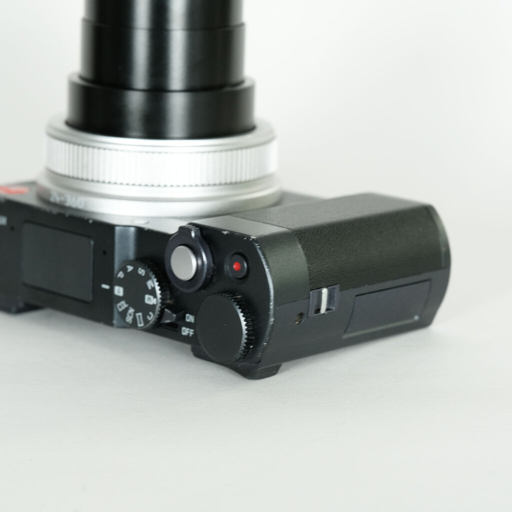 LEICA C-LUX ミッドナイトブルー