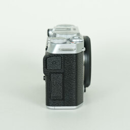FUJIFILM X-M5 FUJIFILM X-M5