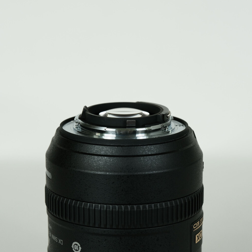 Nikon AF-S DX NIKKOR 18-200mm F3.5-5.6G ED VR II