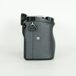 SONY α6400（ILCE-6400）