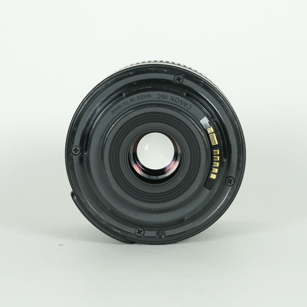 Canon EF-S18-55mm F3.5-5.6 IS II