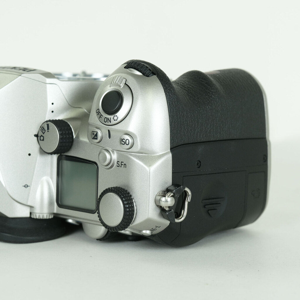 PENTAX K-3 Mark III ボディ シルバー PENTAX K-3 Mark III ボディ シルバー