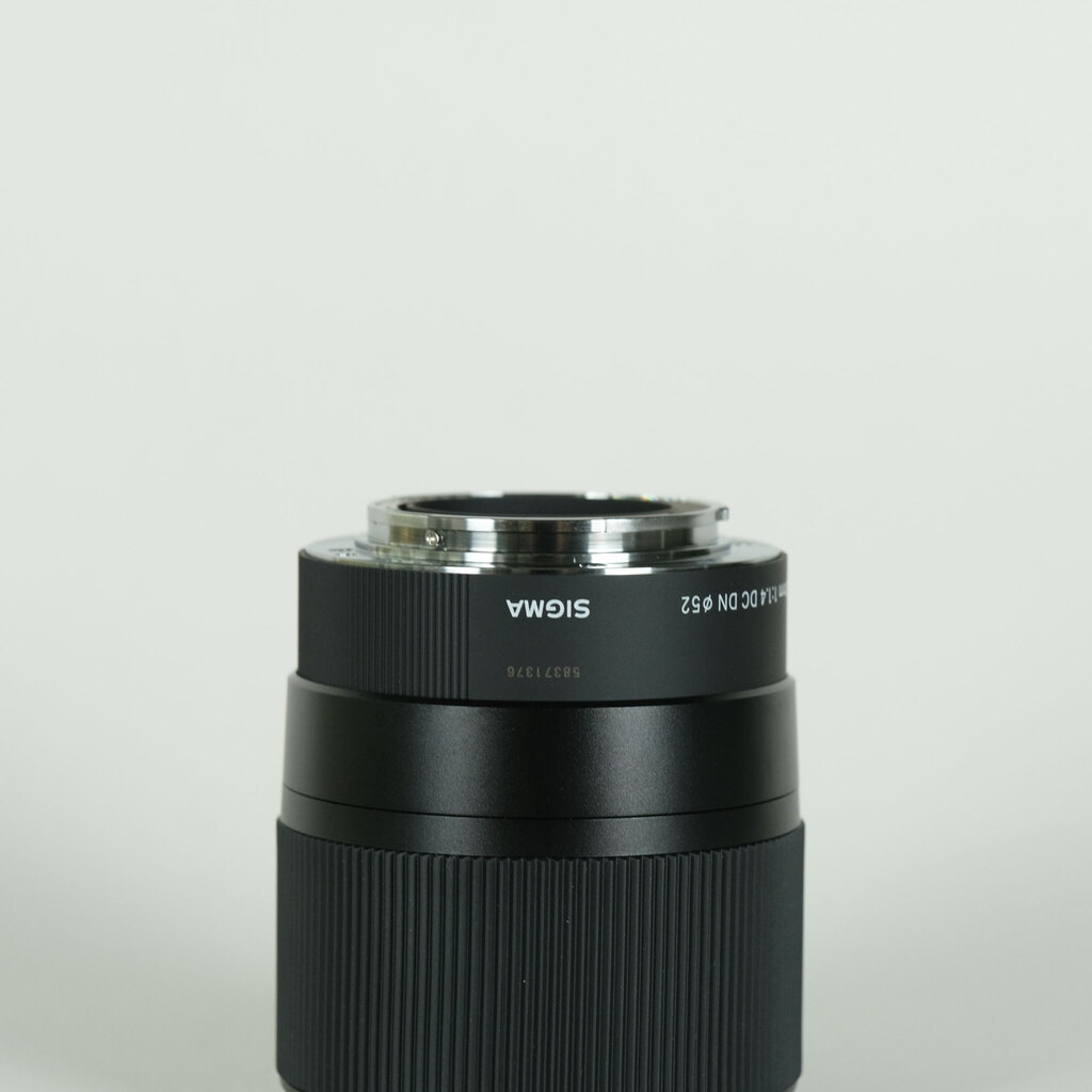 SIGMA 30mm F1.4 DC DN｜Contemporary [ソニーE用]の出品 | ONE SCENE