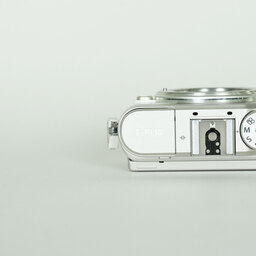 OLYMPUS PEN E-PL10