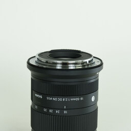 SIGMA 18-50mm F2.8 DC DN｜Contemporary [キヤノンRF用]