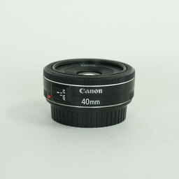 Canon EF40mm F2.8 STM