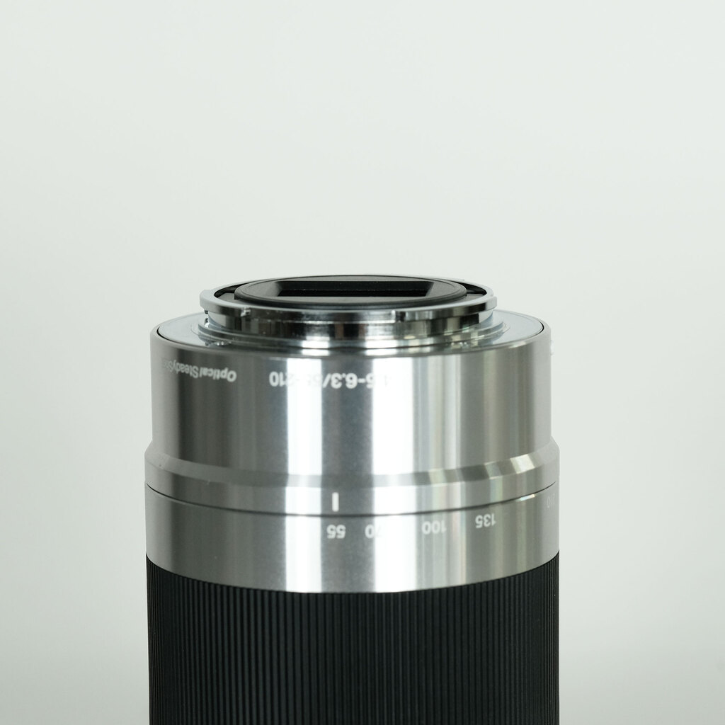 SONY E 55-210mm F4.5-6.3 OSS SEL55210