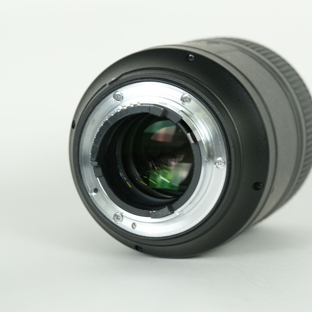 Nikon AF-S VR Micro-Nikkor 105mm f/2.8G IF-EDの出品 | ONE SCENE