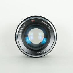 Carl Zeiss Planar T* 50mm F1.4 ZF [ニコンF用]