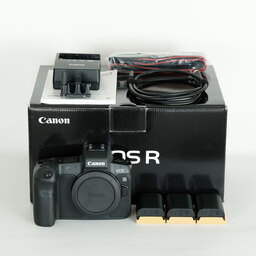 Canon EOS R