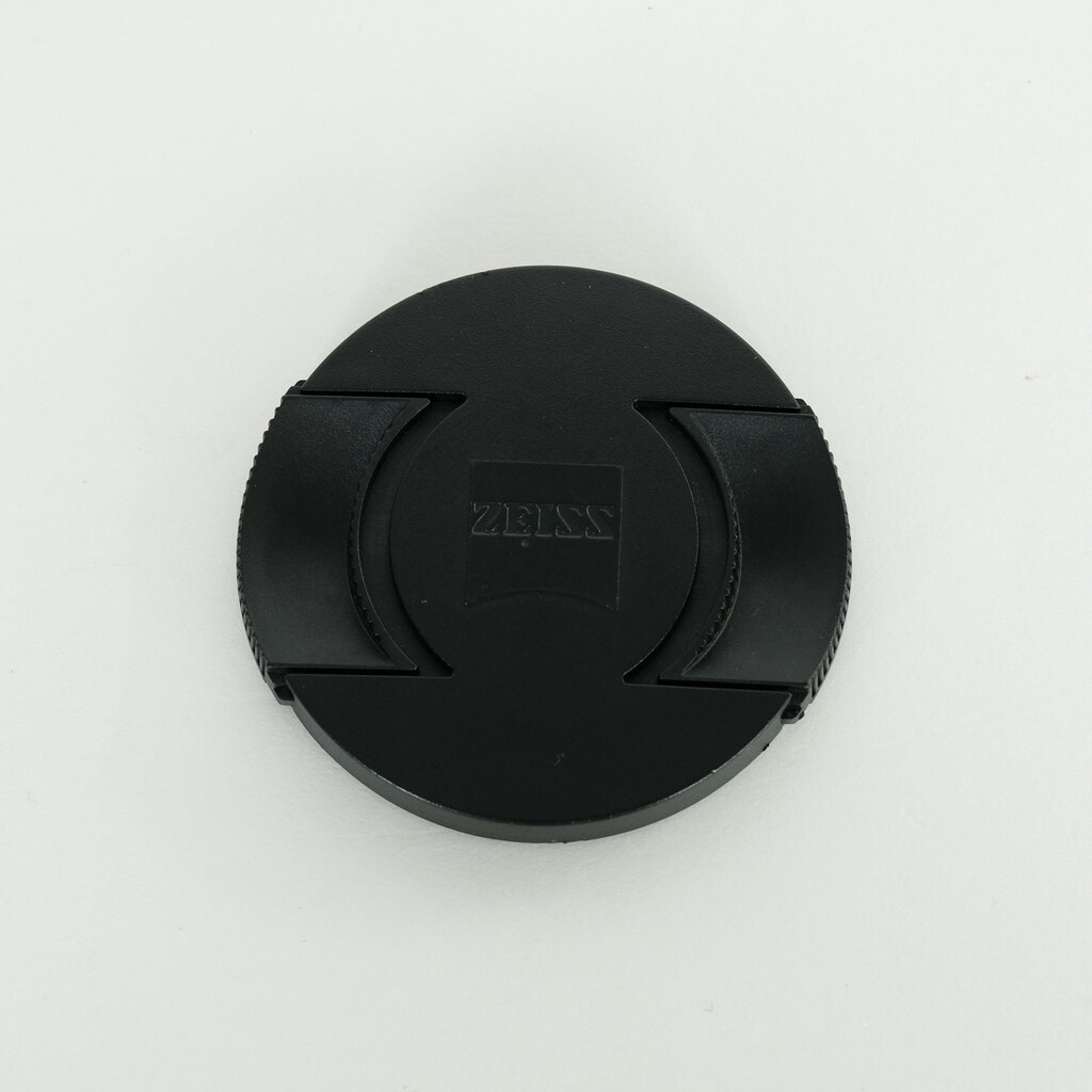 Carl Zeiss Planar T* 50mm F1.4 ZF [ニコンF用]