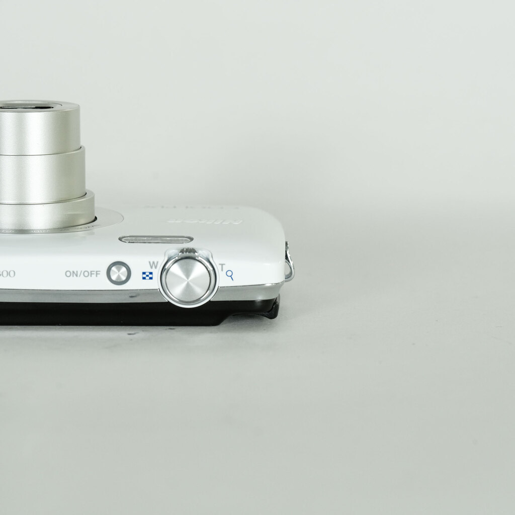 Nikon COOLPIX S4300 シェルホワイト