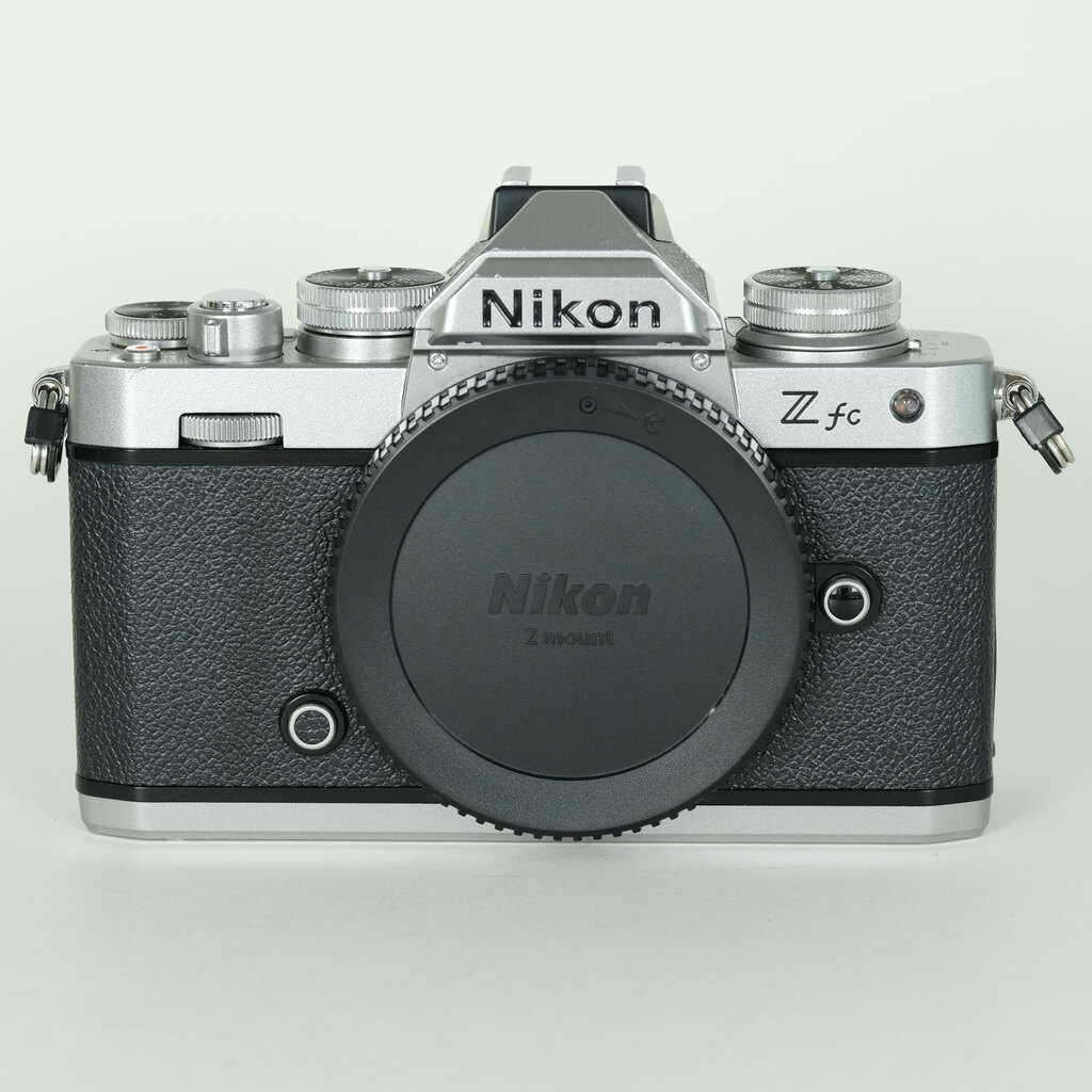 Nikon Z fc [�{�f�B �V���o�[]