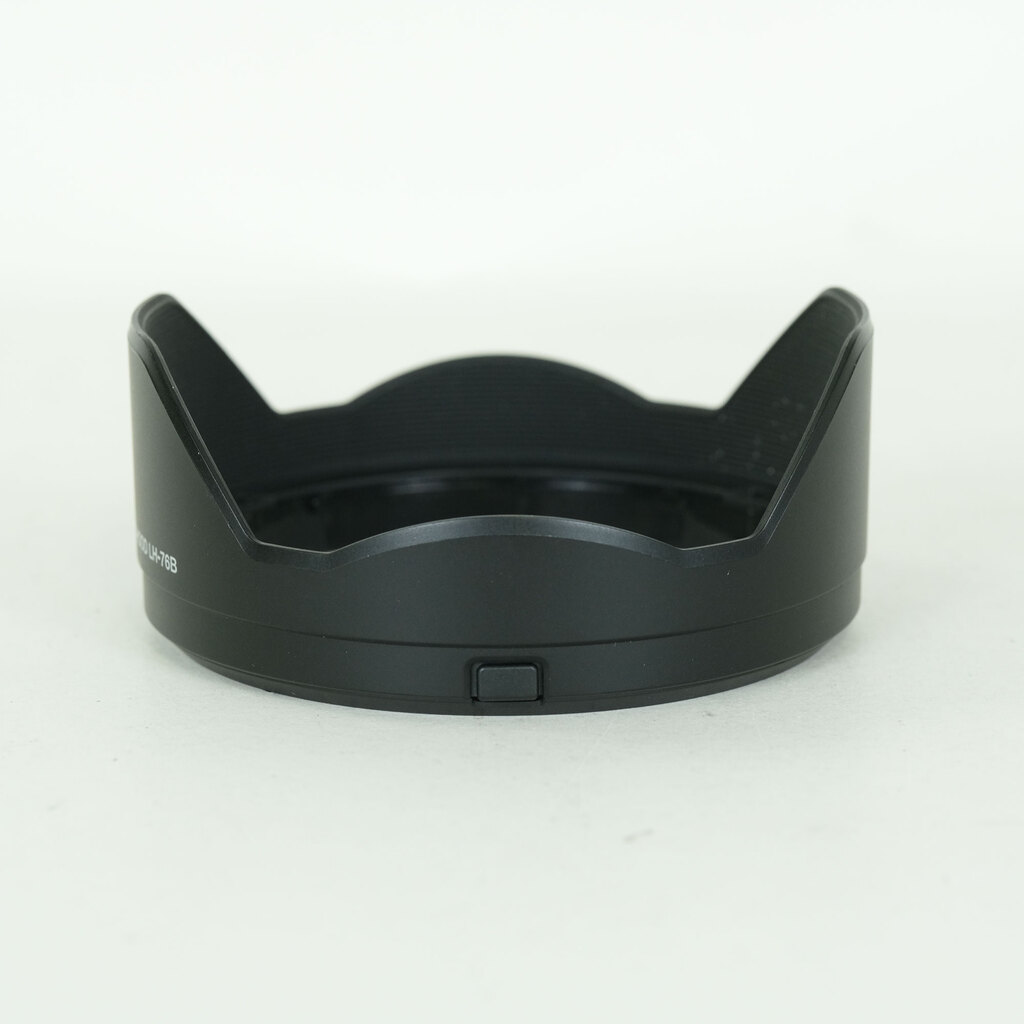 OLYMPUS M.ZUIKO DIGITAL ED 12-100mm F4.0 IS PRO