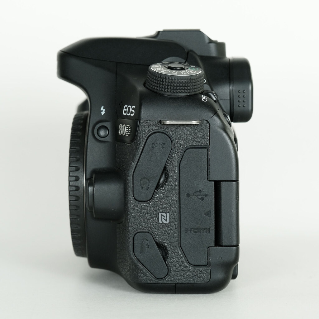 Canon EOS 80D