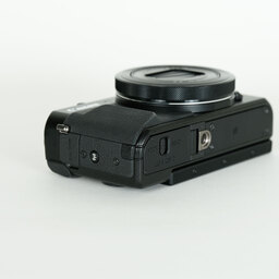 Canon PowerShot G7X Mark II